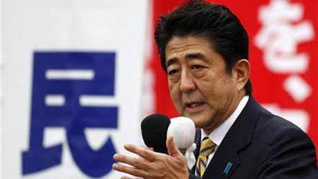 Liên minh của Thủ tướng Abe thắng lớn trong bầu cử Hạ viện Nhật Bản - 2 Thủ tướng Nhật Shinzo Abe.