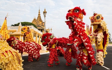 Khắp châu Á tưng bừng chuẩn bị đón Tết cổ truyền - 2 Múa lân tại Bắc Kinh, Trung Quốc trong những ngày Tết đến, xuân về. (Ảnh: