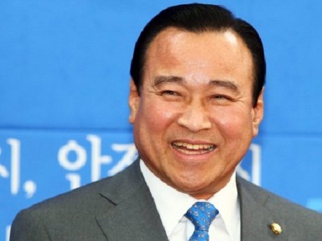 Quốc hội Hàn Quốc chính thức phê chuẩn Thủ tướng mới - 1 Ông Lee Wan-koo trở thành Thủ tướng mới của Hàn Quốc. (Ảnh: Yonhap)