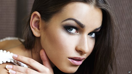 Người mẫu 23 tuổi đến từ Ukraine Anna Duritskaya là tình nhân của ông Nemtsov. (Ảnh: