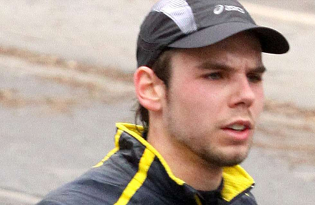 Cơ phó máy bay Đức Andreas Lubitz từng nghiên cứu các cách tự sát trên mạng. (Ảnh: