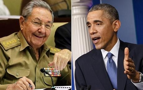 Lãnh đạo Mỹ, Cuba hôm nay hội đàm lịch sử - 1 Chủ tịch Cuba Raul Castro (trái) và Tổng thống Mỹ Barack Obama. (Ảnh: