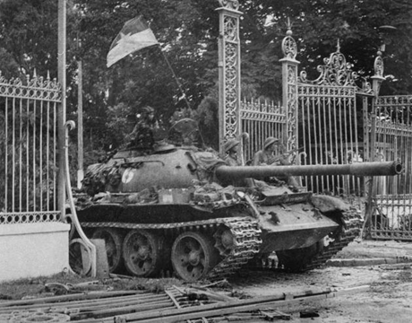 Sài Gòn giải phóng: Sài Gòn giải phóng - một trang sử vẻ vang trong lịch sử Việt Nam. Những hình ảnh về thời khắc đánh dấu sự kiện lịch sử này sẽ khiến bạn hiểu rõ hơn về tinh thần và nỗ lực của những người VN đã đấu tranh cho sự tự do và độc lập.