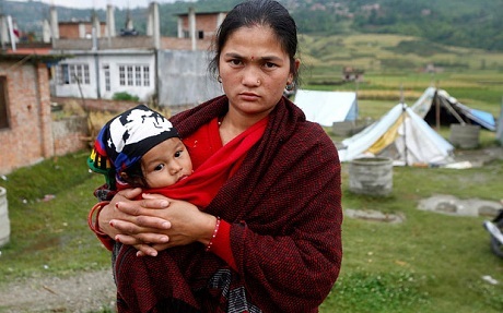 Nguy cơ bùng phát nạn buôn người sau thảm họa động đất Nepal - 1 Nguy cơ gia tăng nạn buôn người gia sau thảm họa động đất Nepal
