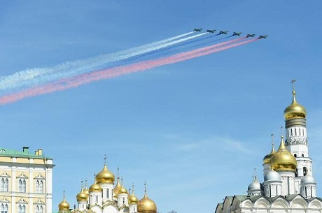 Hình ảnh trong lễ diễu binh mừng ngày Chiến thắng. (Ảnh: