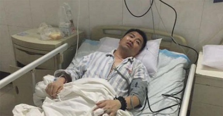 Nhân chứng kể lại vụ chìm tàu chở 458 người trên sông Trường Giang - 1 Hướng dẫn viên họ Trương may mắn sống sót dù không biết bơi. (Ảnh: