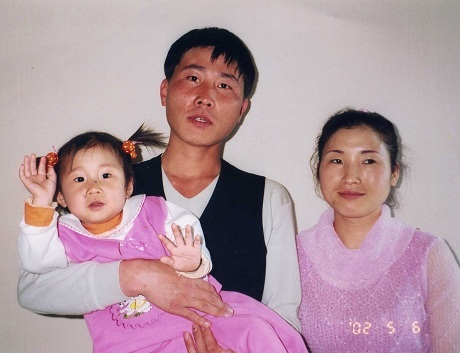 Một gia đình Triều Tiên trốn sang Hàn Quốc. (Ảnh: