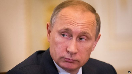 Tổng thống Putin: Nga không phải là nguồn cơn khủng hoảng Ukraine - 1 Tổng thống Putin phát biểu tại St. Petersburg ngày 19.6. (Ảnh: