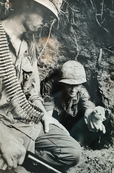 Những người biểu tình phản đối chiến tranh Việt Nam tại California, Mỹ vào tháng 12/1965.