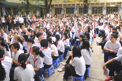 PETRONAS tiếp tục là nhà tài trợ cuộc thi “Cùng PETRONAS khám phá thế giới” 2013