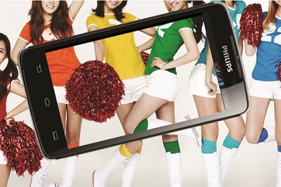 “Smartphone pin khủng” Philips W732 - 3 Tự tin tạo dáng trước Camera 5.0MP của