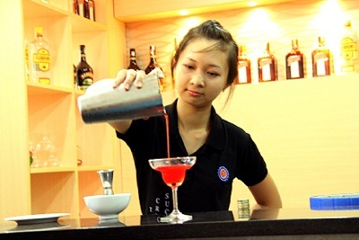 Cơ hội vào Đại học chất lượng cao ngay ở NV1 - 2 Hệ thống phòng thực hành, thí nghiệm khang trang, hiện đại.
