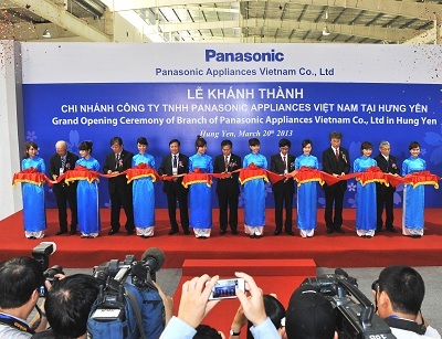 Khánh thành Nhà máy sản xuất máy giặt tại tỉnh Hưng Yên - 3 Chào ông, ông vui lòng giới thiệu đôi nét về nhà máy mới được khánh thành tại tỉnh Hưng Yên?