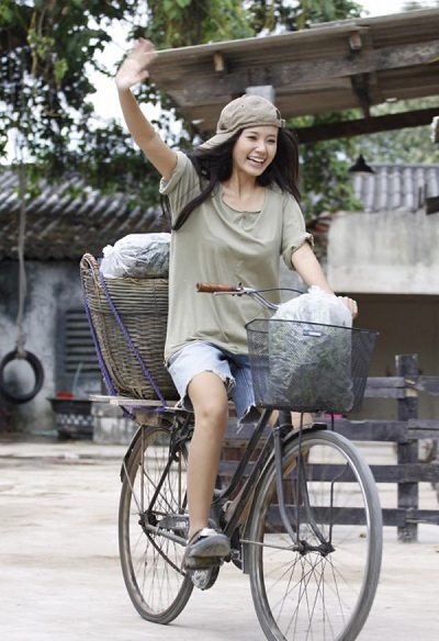 Phim truyện đặc sắc tháng 4 trên VCTV1 - 1 Mi Du trong vai Bông Sen.