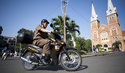Công ty chuyển phát nhanh toàn cầu đầu tiên 100% vốn nước ngoài