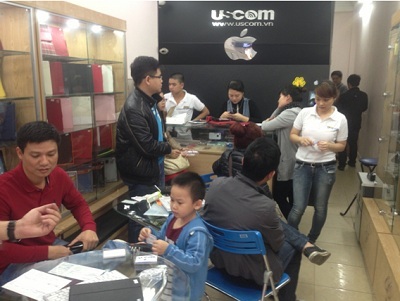 Đông đảo khách hàng lựa chọn USCOM là điểm mua iPad lý tưởng.