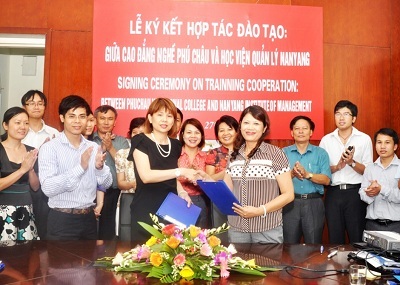 Trường CĐ Nghề Phú Châu tuyển sinh 2013 - 4 Sau đây là bảng chi tiết mạng lưới phân bổ ngành nghề của các cơ sở trường Phú Châu: