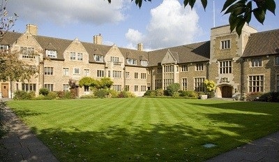 Beller­bys Col­lege cơ sở tại TP. Cambridge.