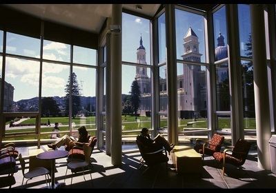 Sinh hoạt ngoại khóa tại trường