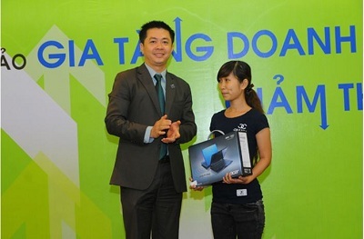 Khách hàng nêu những thắc mắc về giải pháp thanh toán trực tuyến ePAY.