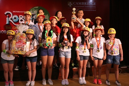 Một số hình ảnh trao giải.