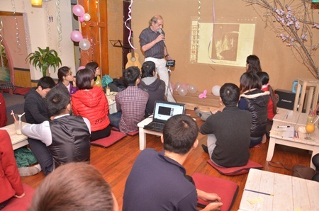 Mô hình vừa học vừa chơi của Social Link Club.