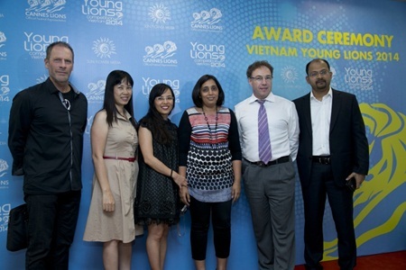 Đại diện Ban tổ chức và BGK tại đêm gala trao giải Vietnam Young Lions 2014