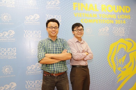 Các thành viên đội The Lighter