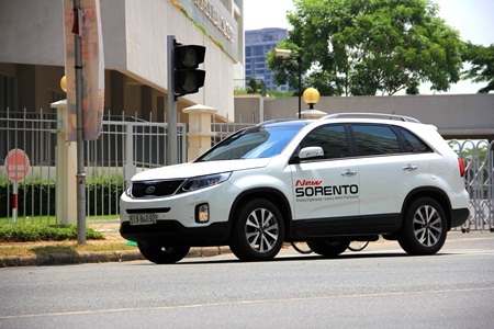 Thaco Kia bùng nổ, tiếp tục ưu đãi lớn