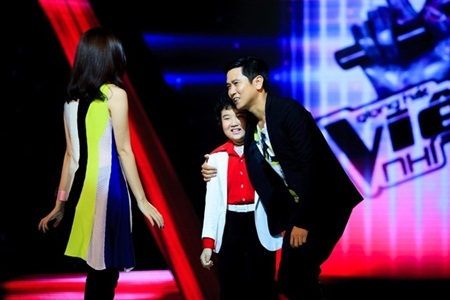 Bố của Hoàng Anh The Voice Kid: "Từng cho con nghỉ hát vì ảnh hưởng học tập" - 3 H