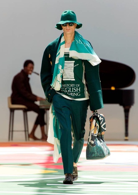 Burberry ra mắt BST Nam Prorsum Xuân Hè 2015 - 11 Burberry ra mắt BST Nam Prorsum Xuân Hè 2015