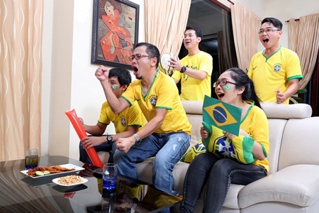 BLV Lý Chánh “thót tim” chứng kiến Brazil vượt ải Chile