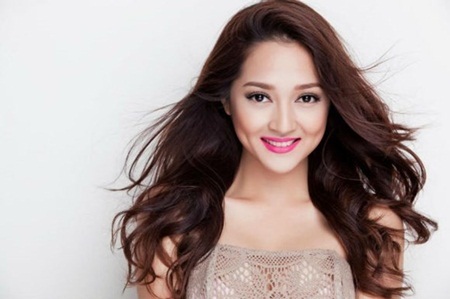 Bảo Anh – Hành trình lột xác của công chúa nhạc trẻ - 2 Cho đến khi nói lời tạm biệt The Voice, Bảo Anh nhìn đã có nét quyến rũ, mặn mà hơn nhiều.