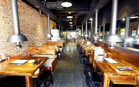 Không gian rộng rãi, thoải mái cùng trang thiết bị hiện đại