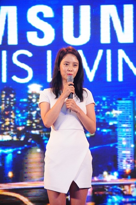 Song Ji Hyo giới thiệu phong cách sống This Is Living