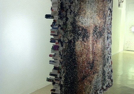 Cận cảnh một tác phẩm