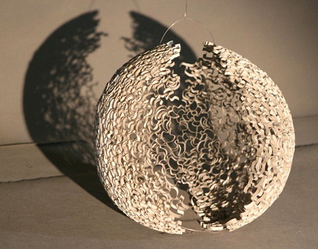 Cận cảnh một tác phẩm