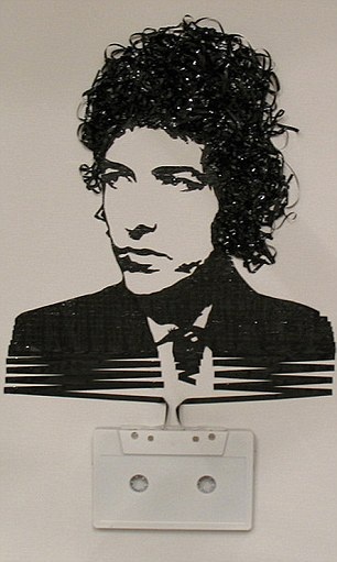 Chân dung nghệ sĩ từ dây băng cát-xét - 10 Ca sĩ Bob Dylan