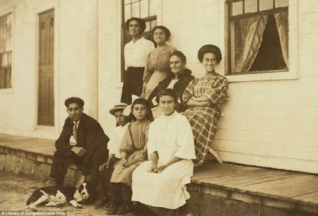 Một gia đình công nhân