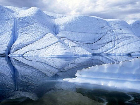 Vẻ đẹp "siêu nhiên" của... thiên nhiên! - 2 Sông băngMatanuska ở thung lũng Matanuska, Alaska, Mỹ.