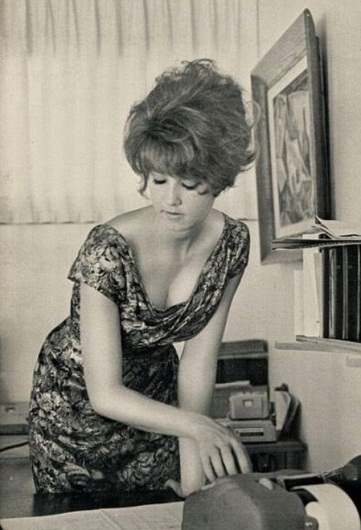 Ấn tượng thời trang công sở những năm 1930-1960