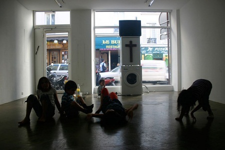 Nghệ sĩ gốc Việt giành giải thưởng thế giới về nghệ thuật đương đại