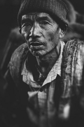 Ảnh chân dung đen trắng đẹp hút hồn - 5 Một số tác phẩm ảnh màu từ bộ ảnh If India was a movie (Nếu Ấn Độ là một cuốn phim) của Piet