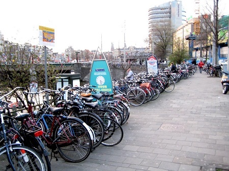 "Cơn ác mộng" của Amsterdam - 2 Cơn ác mộng của Amsterdam
