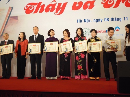 Các thầy cô thuộc khối THPT – Trung cấp chuyên nghiệp và dạy nghề