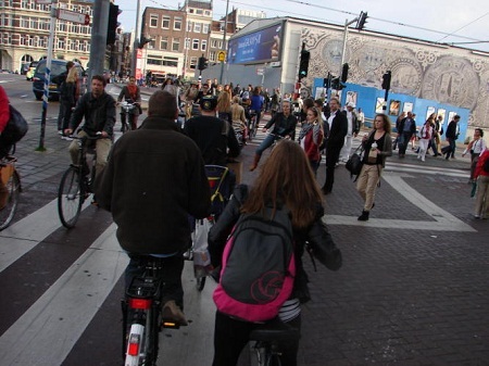 "Cơn ác mộng" của Amsterdam - 4 Cơn ác mộng của Amsterdam