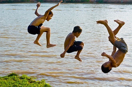 Nhớ con sông quê hương - 1 Những dòng sông quê