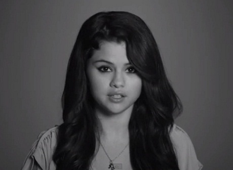 Sao Hollywood làm video kêu gọi kiểm soát vũ khí - 2 Selena Gomez