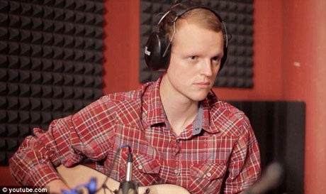 Kể từ khi được chẩn đoán, Sobiech đã phải trải qua hàng chục ca phẫu thuật và các đợt xạ trị.