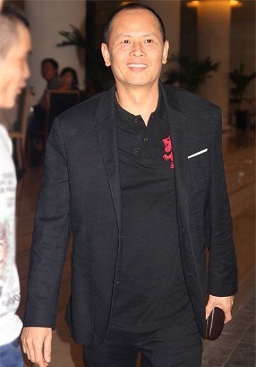 Ông trùm của những ồn ào showbiz Việt năm 2012
